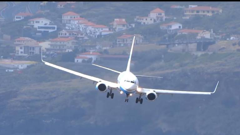 These are the 11 most dangerous airports in the world Portugal is on the List island Madeira