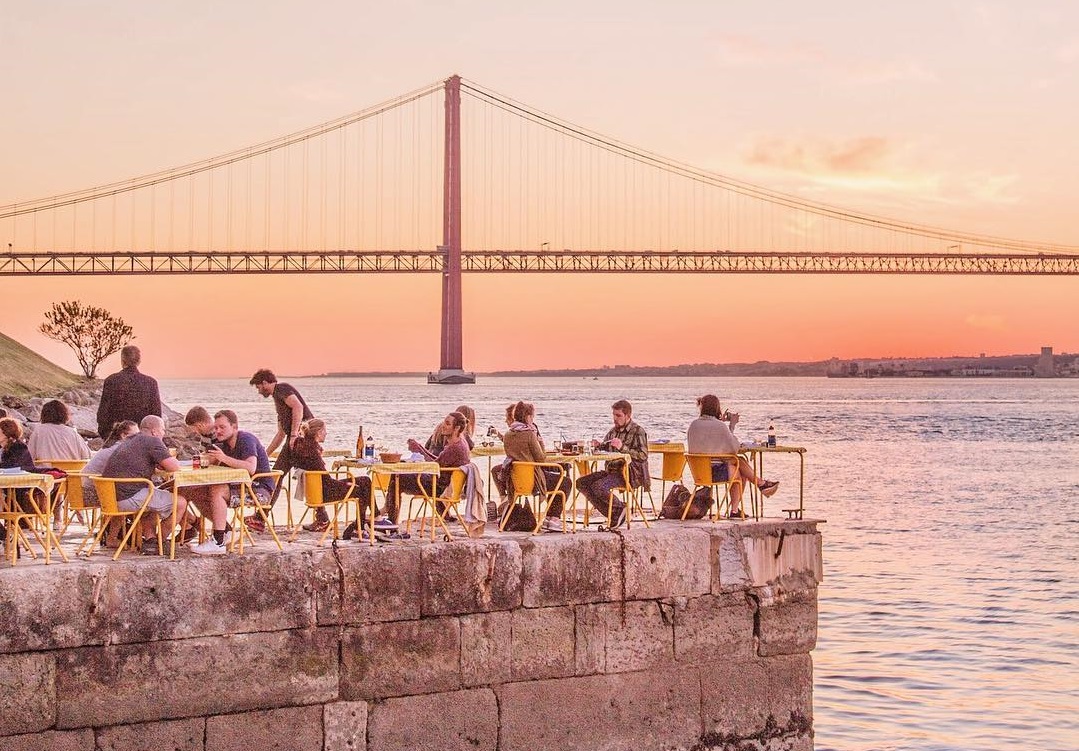 This restaurant has the best sunset in Lisbon Portugal
